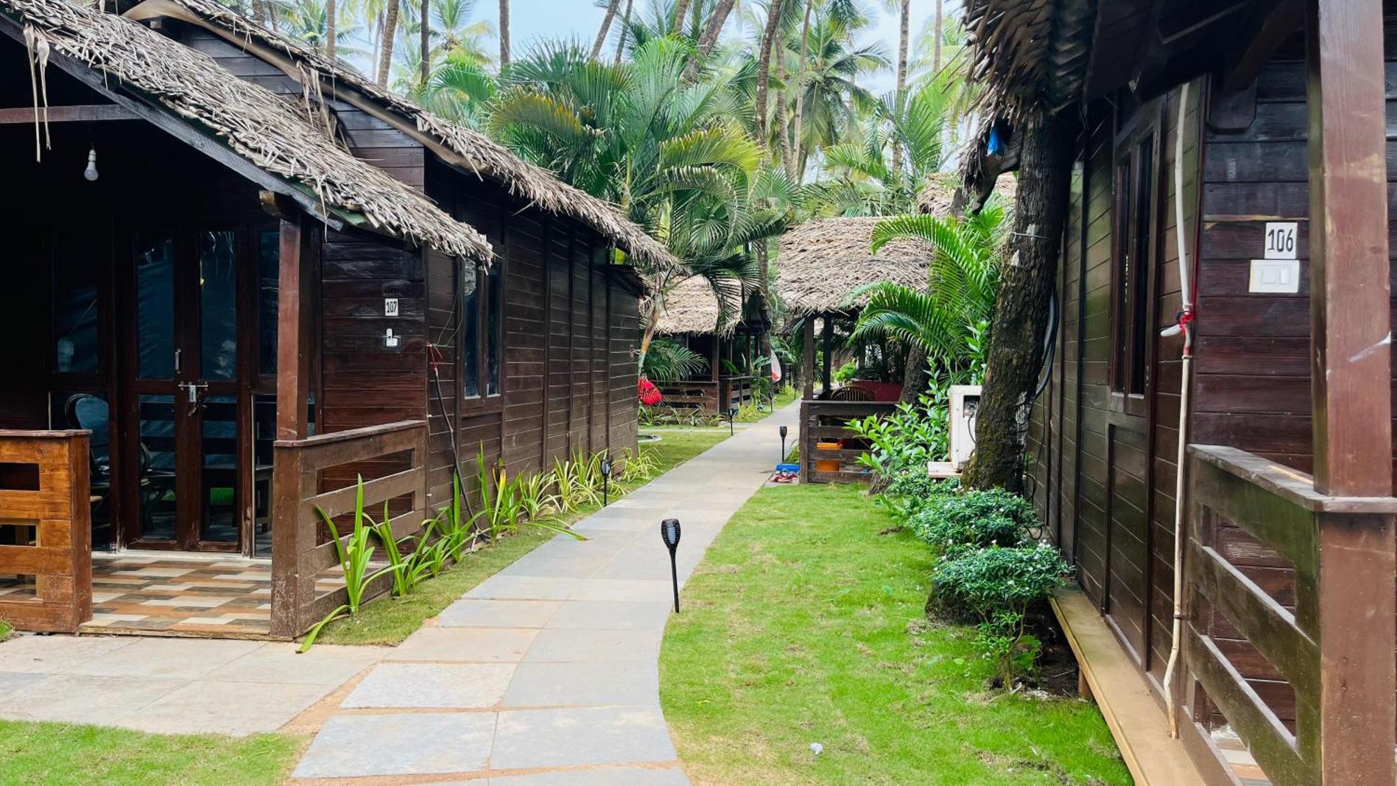 Luxuries Resort 3*
