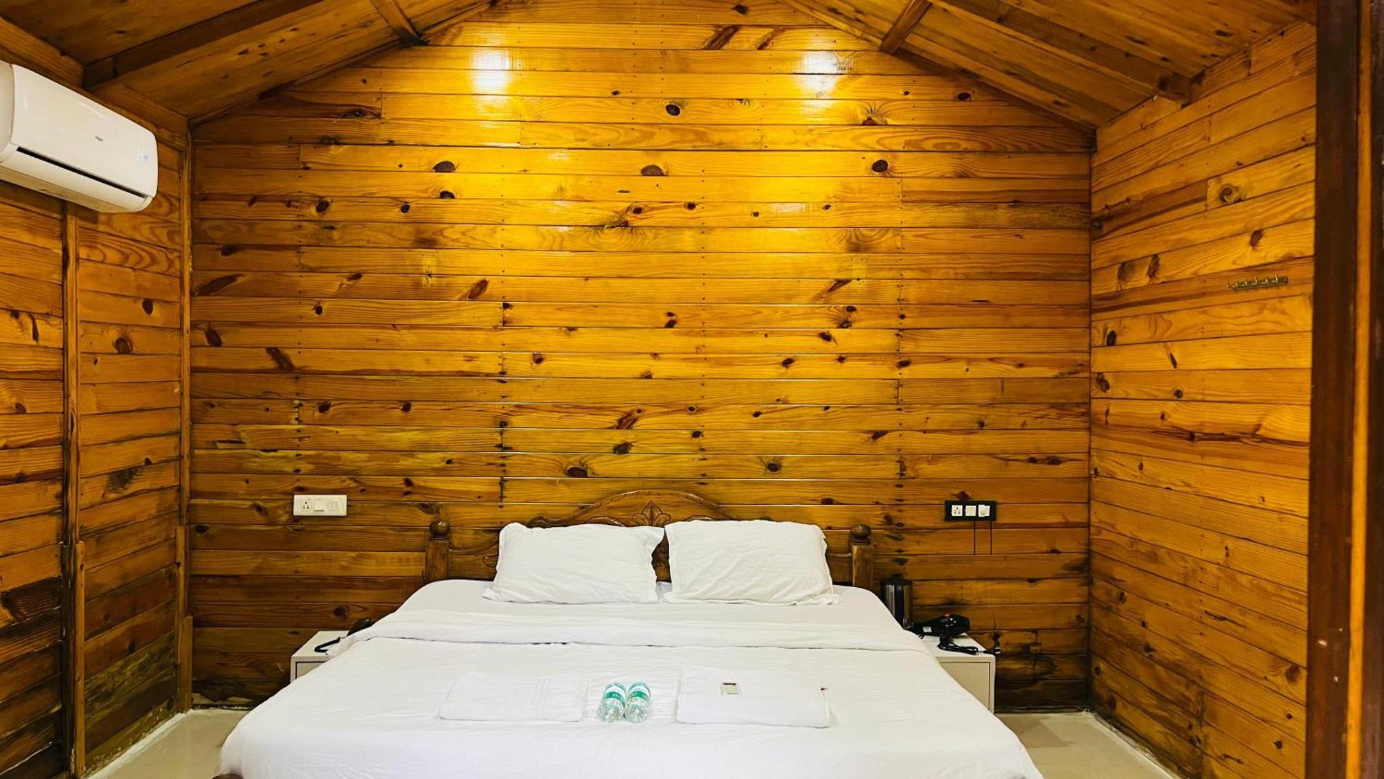 Luxuries Resort 3*